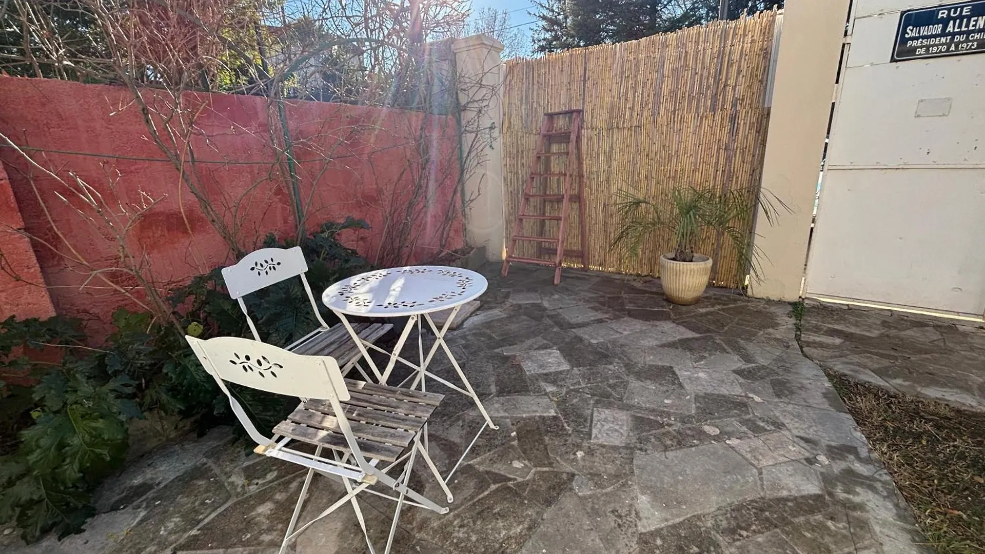 Apartment Studio Avec Clim Et Terrasse Proche Du Centre Ville D'Avignon